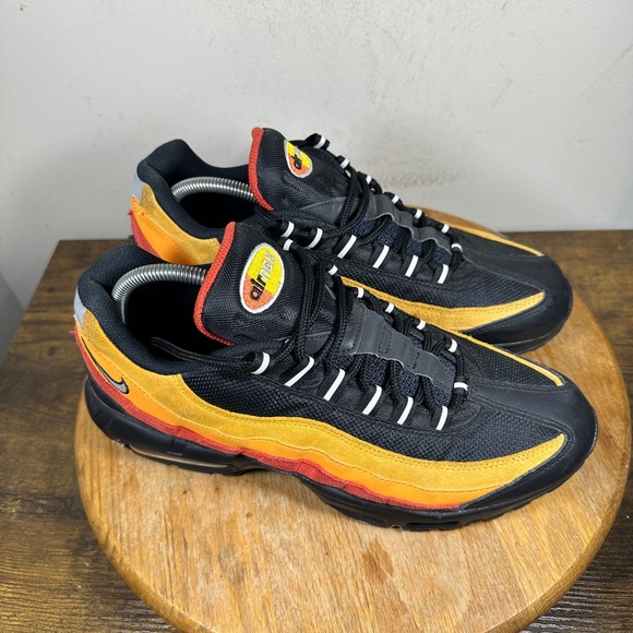Nike Air Max 95 Mens Running Shoes Black Orange Size 10 DC9412-001 - Picture 1 of 8